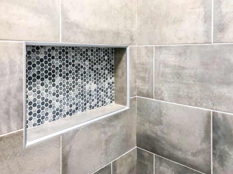 Tile Patterns in Small Showers
